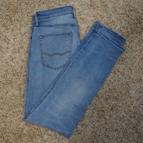 American Eagle Outfitters Other - American Eagle Slim Extreme Flex Light Wash 31x32